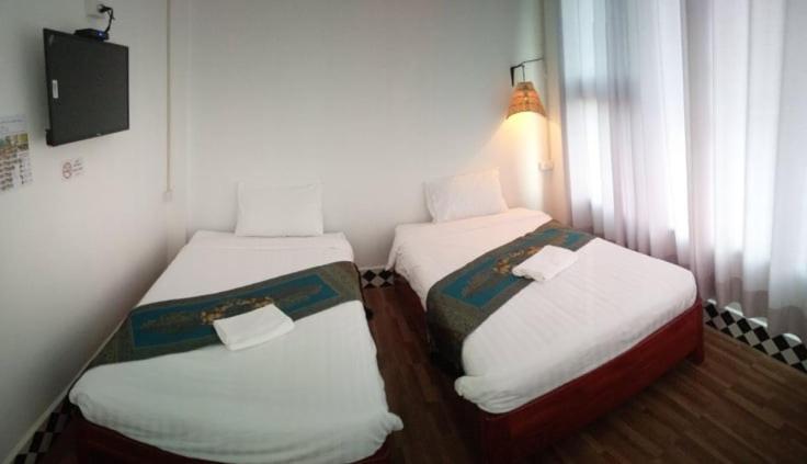 Sd View Hotel Vang Vieng Exterior photo
